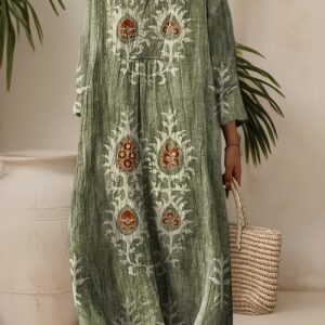 Plus-Size Casual Dress with Vintage Floral Print